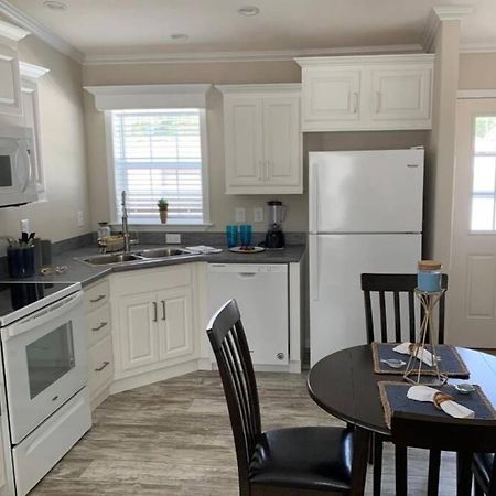 Resort Cottage Near Parks At Great Price! 基西米 外观 照片