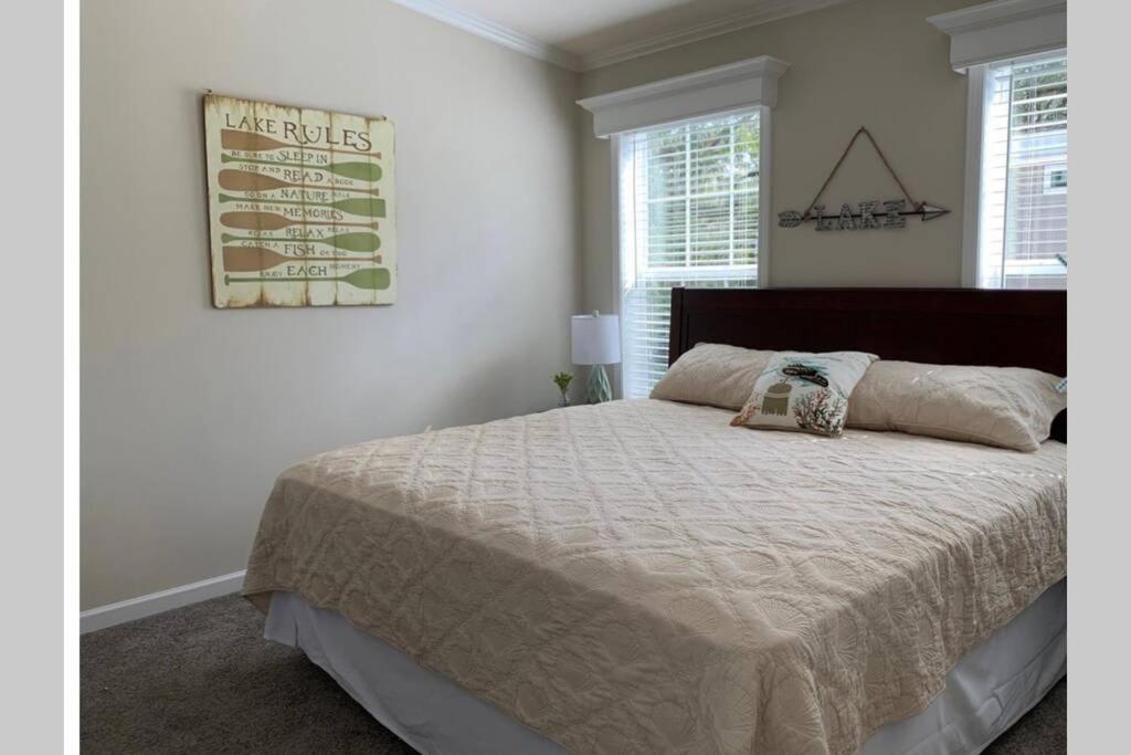 Resort Cottage Near Parks At Great Price! 基西米 外观 照片